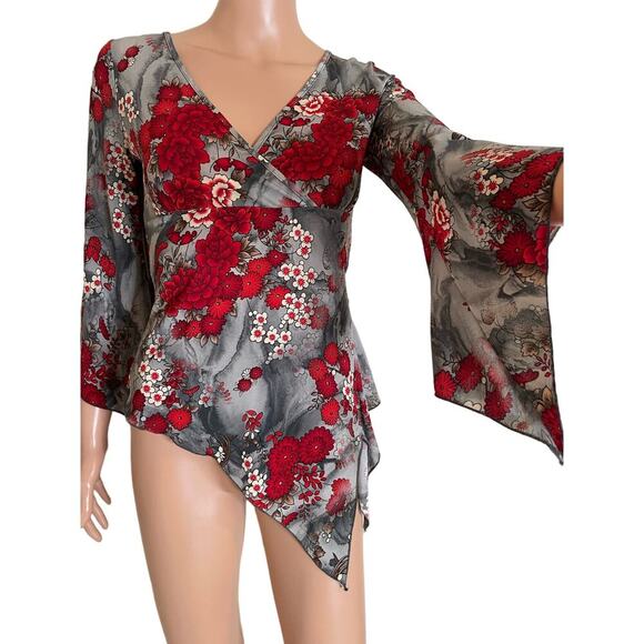 V Generation top blouse stretch gray maroon asymmetrical hem trumpet sleeve SZ S - Picture 3 of 8